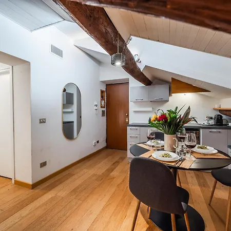 The Mirror Attic - Moscova Brera Milano Apartment Exterior photo
